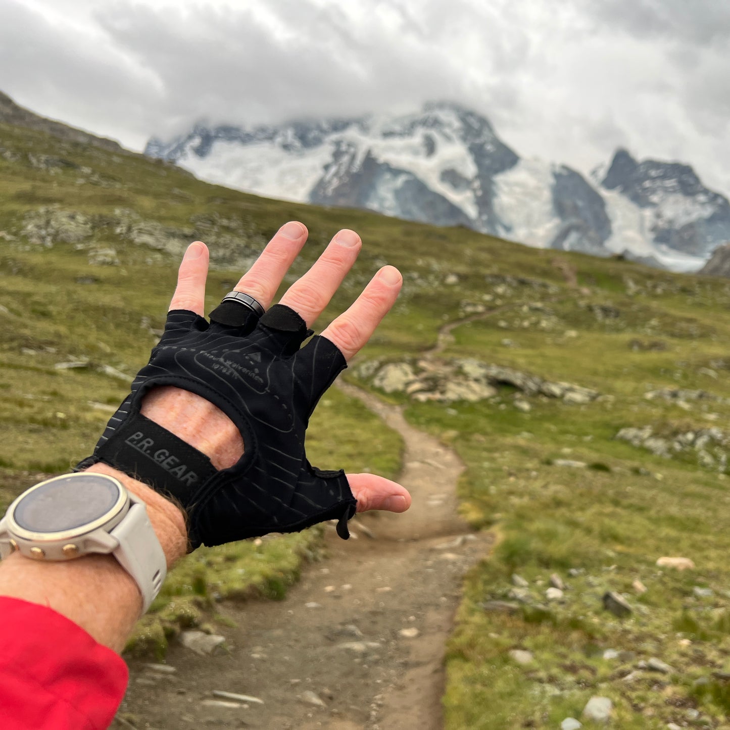 P.R. Gear Trail Gloves while running at the Matterhorn